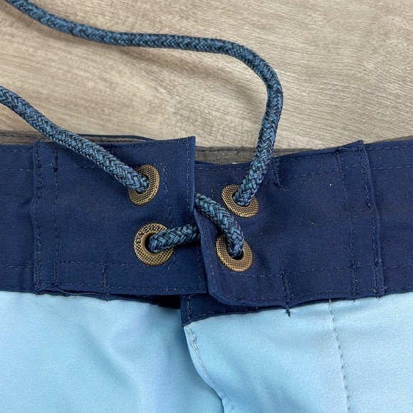 🔹O'NEILL- DAYDREAM CRUZER BOARD SHORTS - Picture 6 of 10